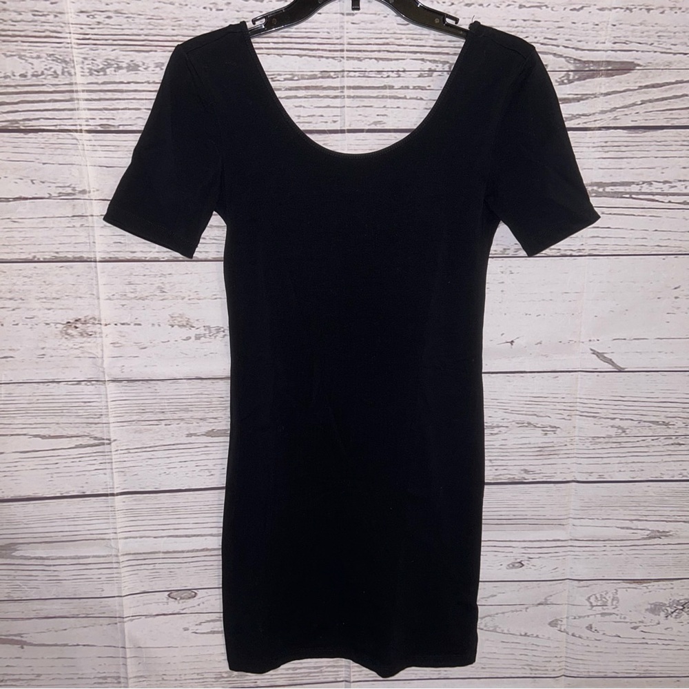 💙Forever 21 Black Dress